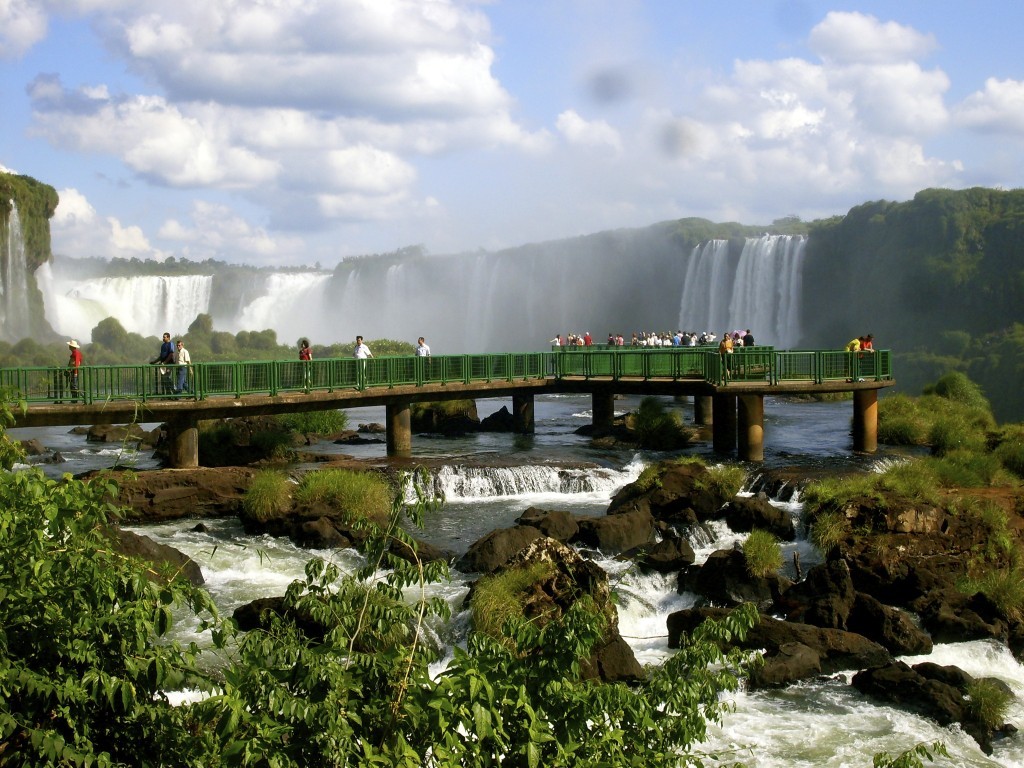 Ved Iguazu vandfaldene i Sydamerika.
