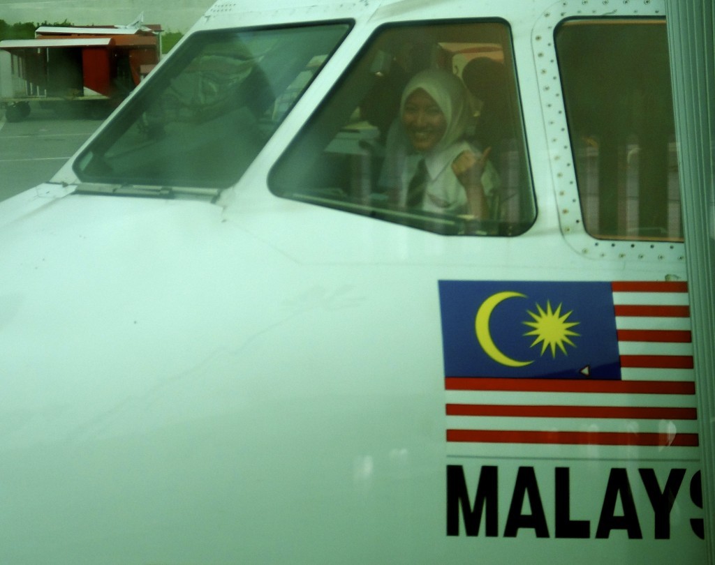 Blev engang fløjet fra Lombok til Kuala Lumpur af den her søde lille malay kaptajn.