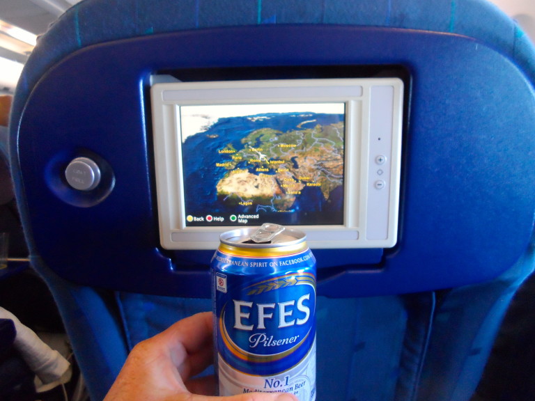Turkish Airlines kan være rigtig billige og så får man også gratis øl.