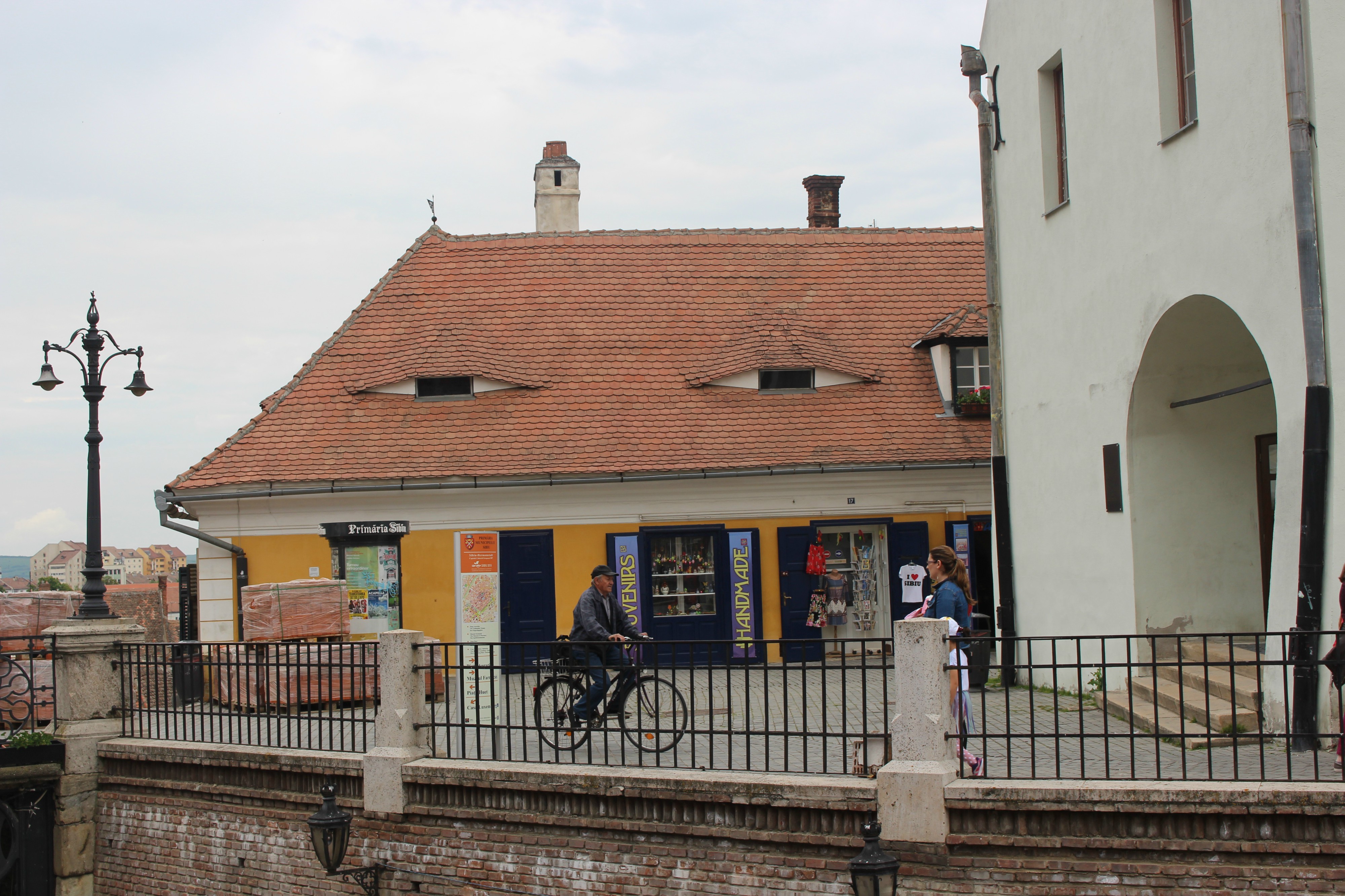 Husene har øjne i Sibiu.